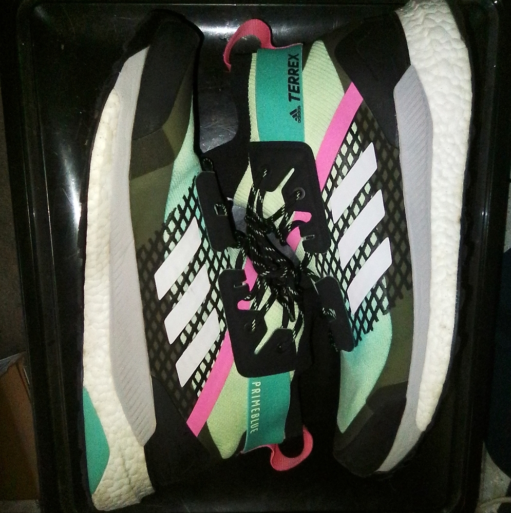 Adidas Terrex free Hiker Professional Dyed Greenish Toebox 12